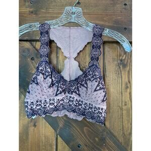 Intimately Free People women’s small  Lace Bra Bralette